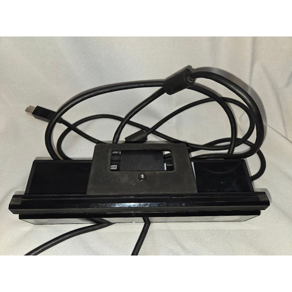 XBOX | Kinect Sensor | Microsoft | Gaming | Electronic - Picture 3 of 3